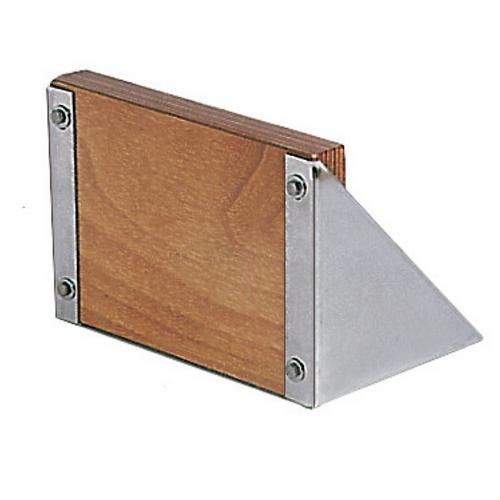 MOTORFÄSTE FÖR BADPLATTFORM