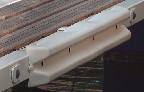 Bryggfender 1000x140mm Vit